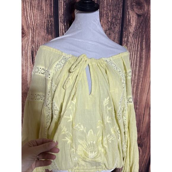 Free People Blouse Boho Yellow Embroidered Sz Small Oversized Off Shoulder Crop - Picture 4 of 9